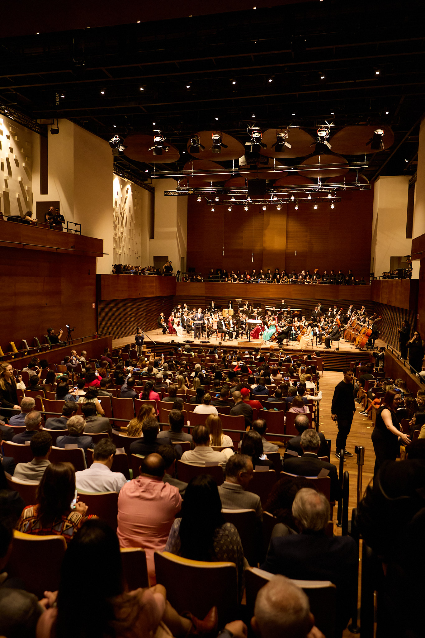 O interior do Teatro Baccarelli: temporada estreia neste domingo (25)