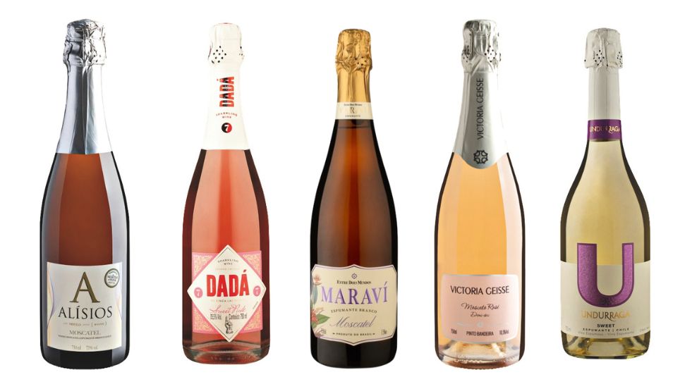 garrafas com fundo branco