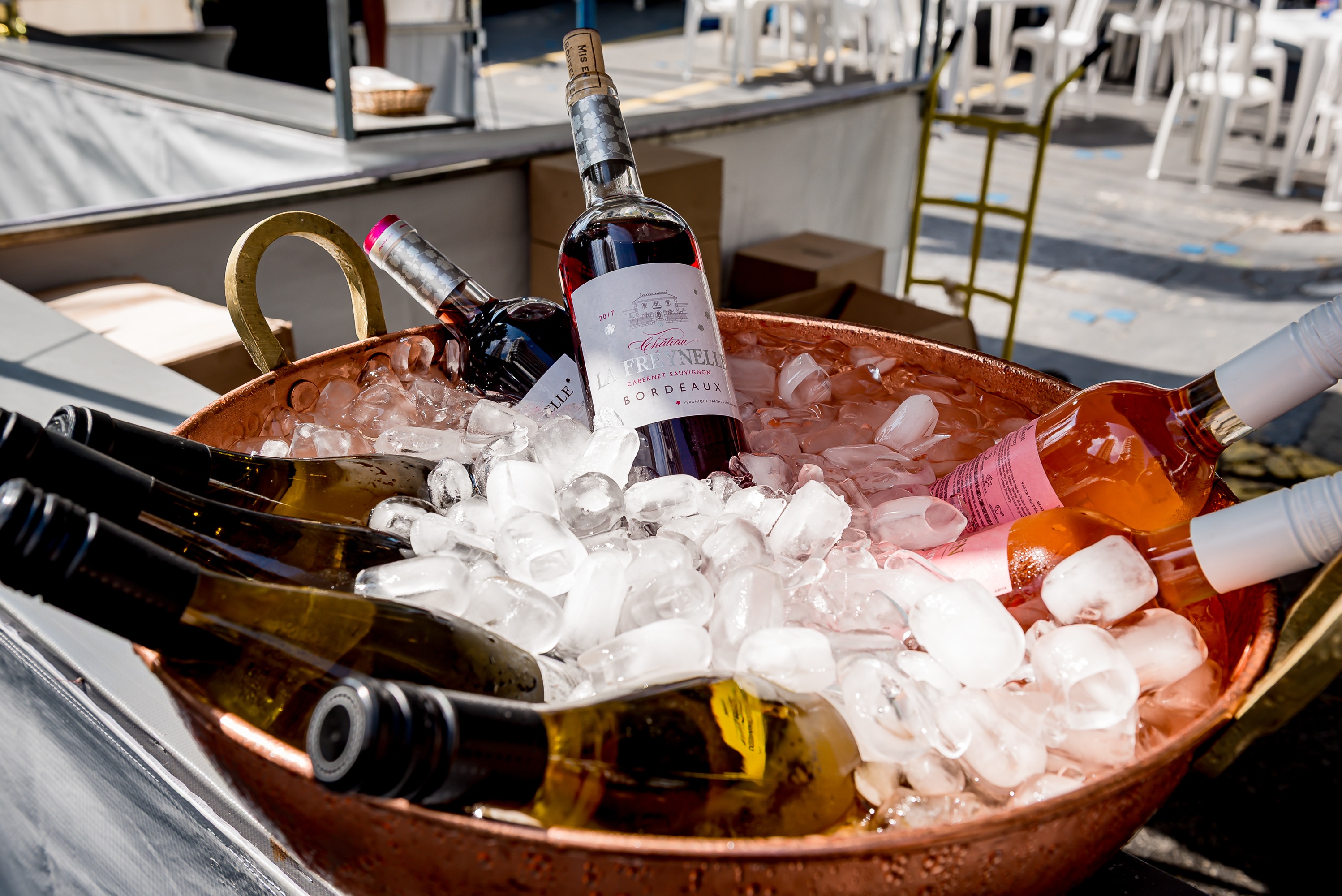 Entre cervejas e vinhos: degustação no evento