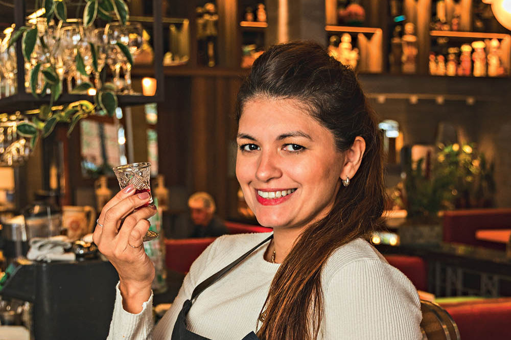 Adriana Pino – Maria Augusta