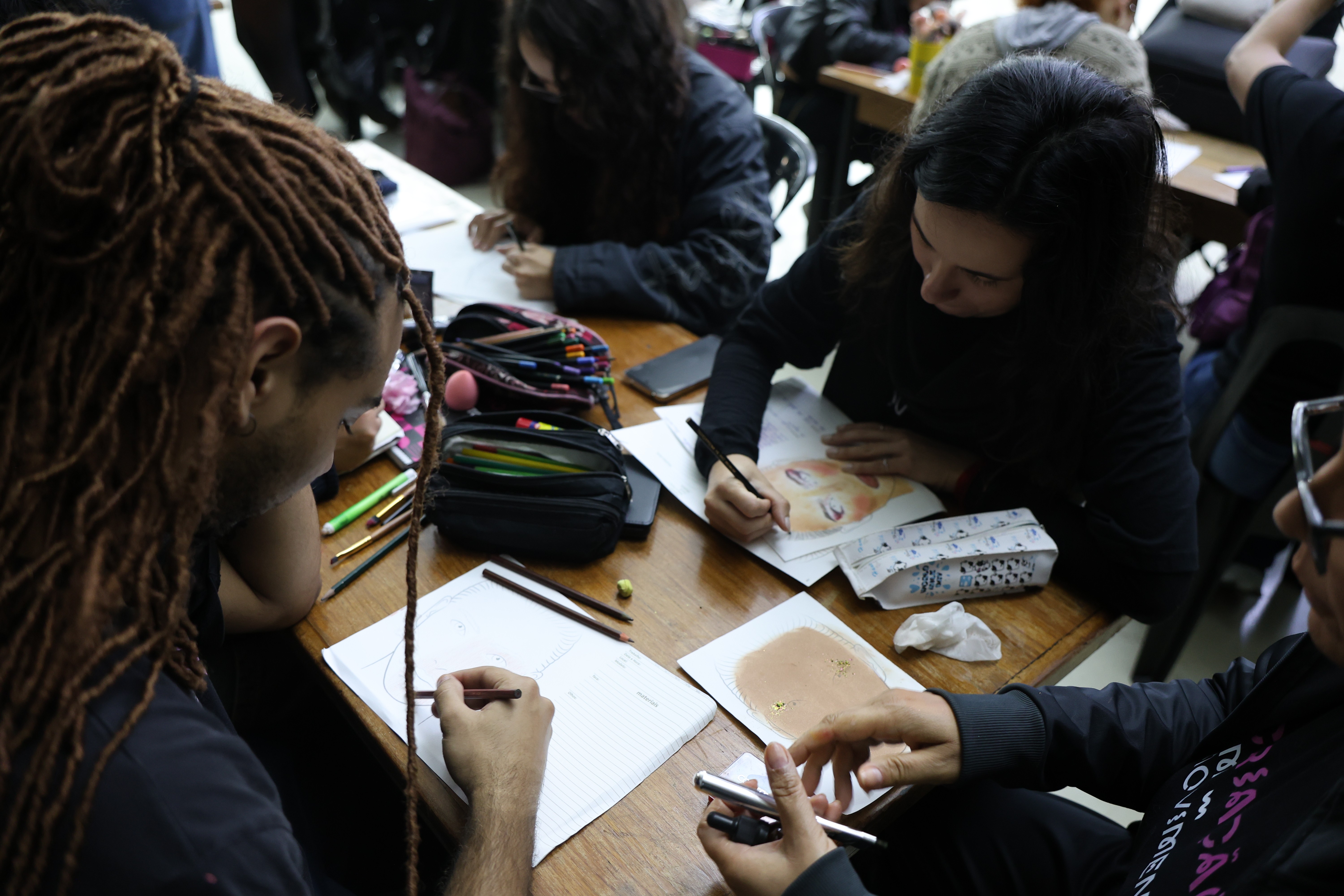 Mostra Performances em Movimento