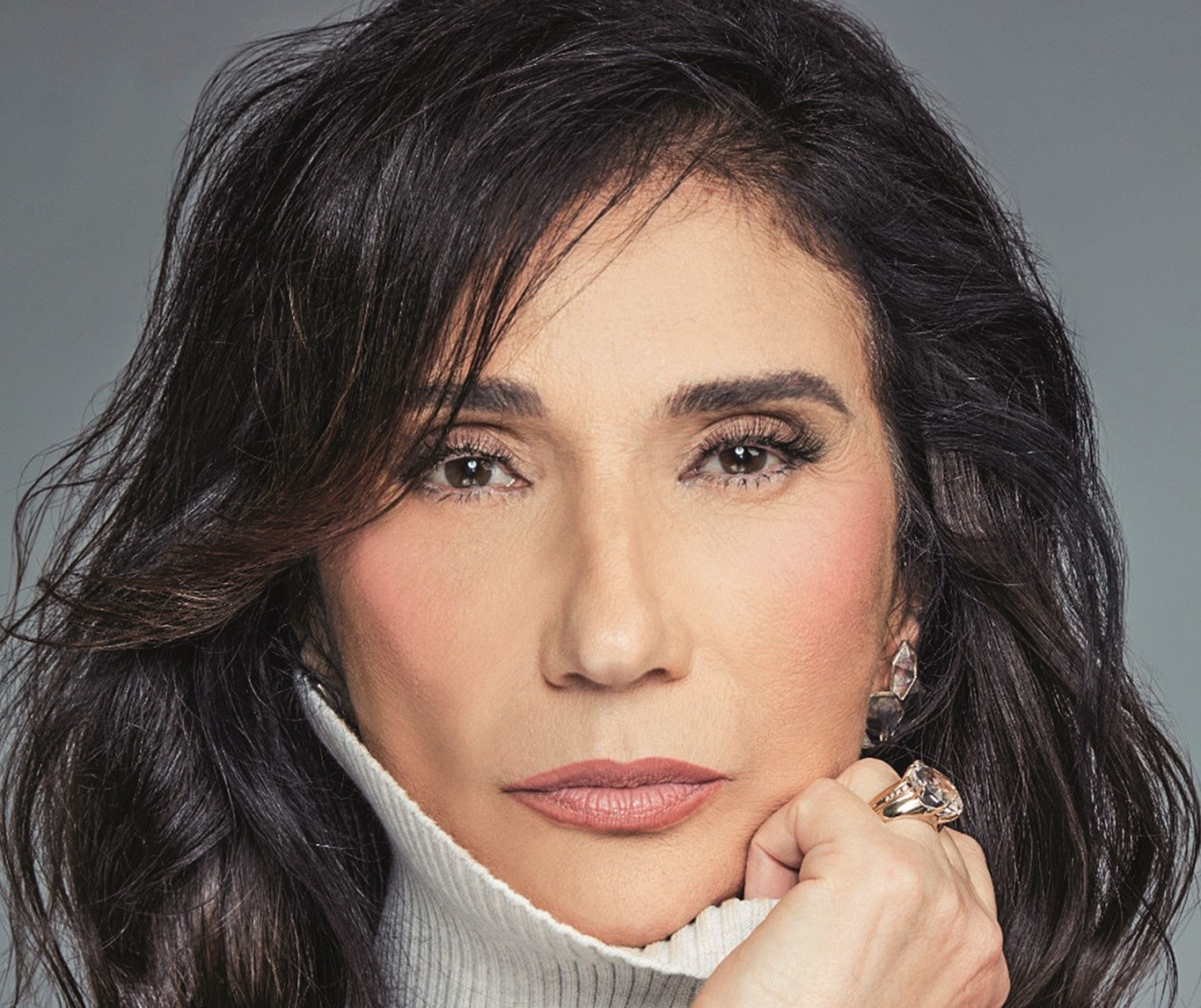 Zizi Possi