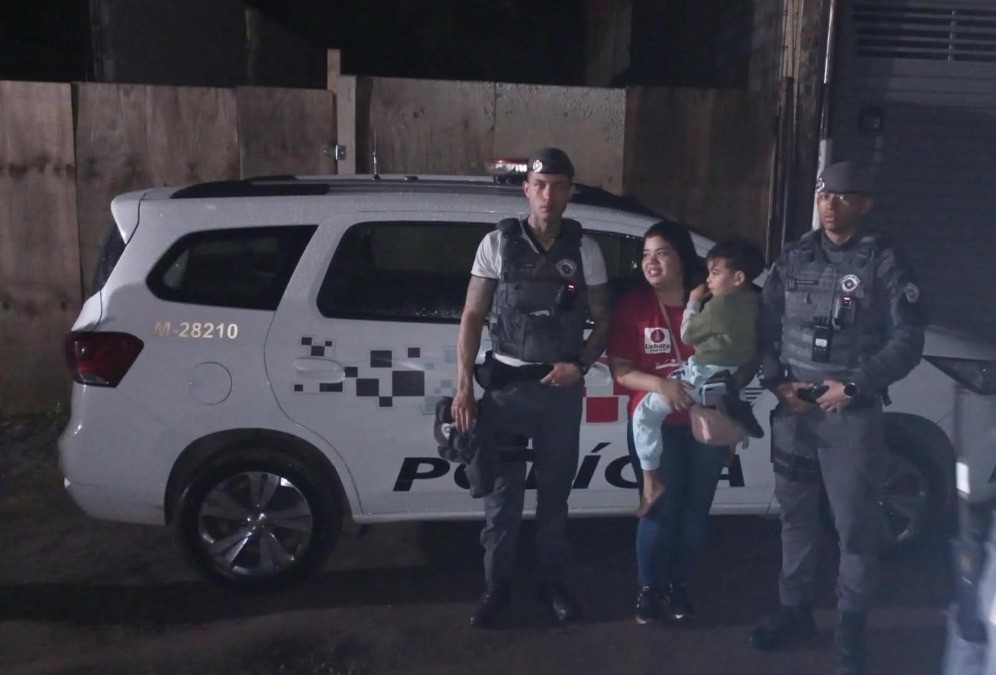 Menino de 6 anos desaparecido é resgatado pela PM em mata na Zona Leste