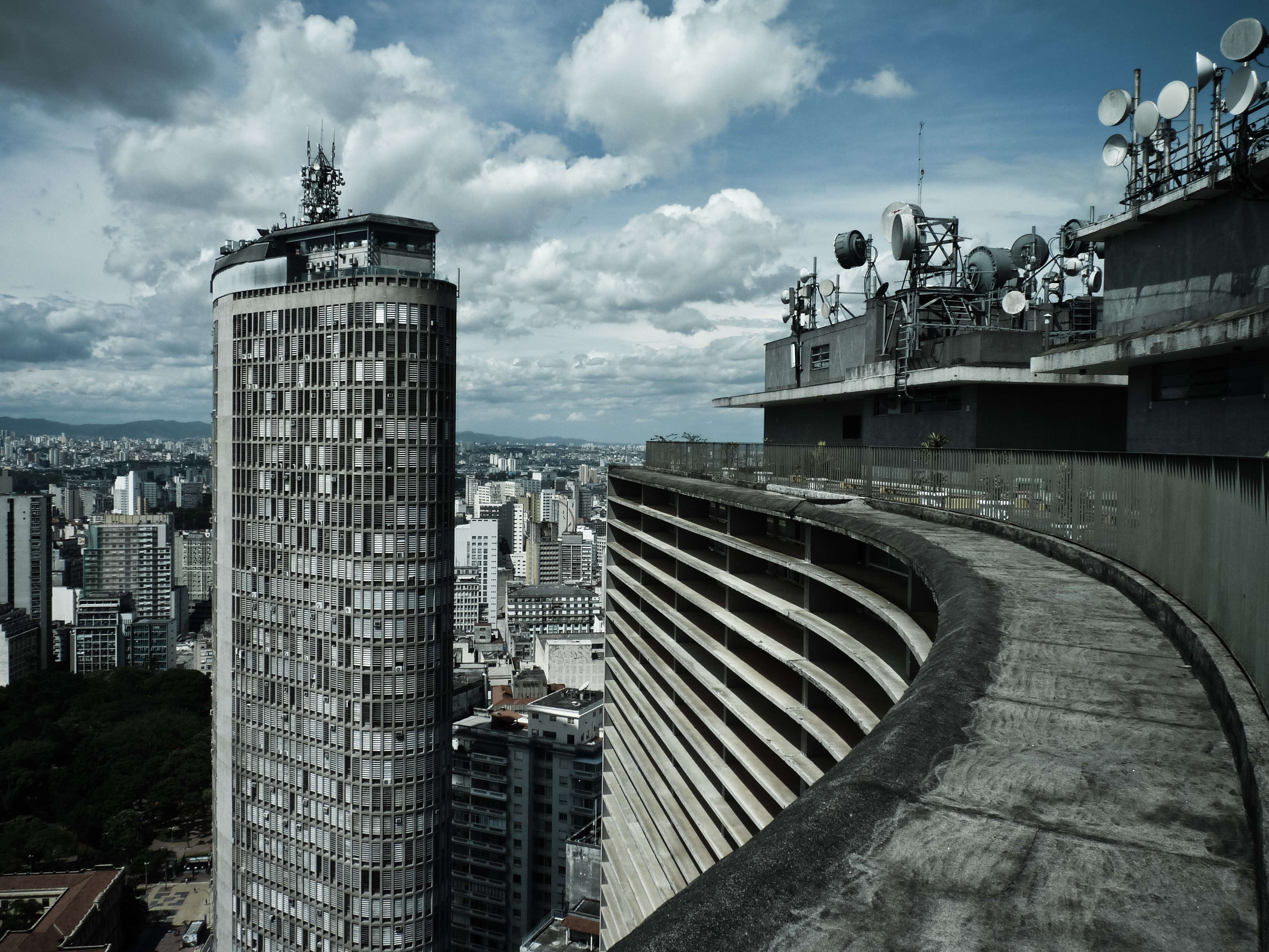 Conheça 5 prédios modernistas no centro de São Paulo