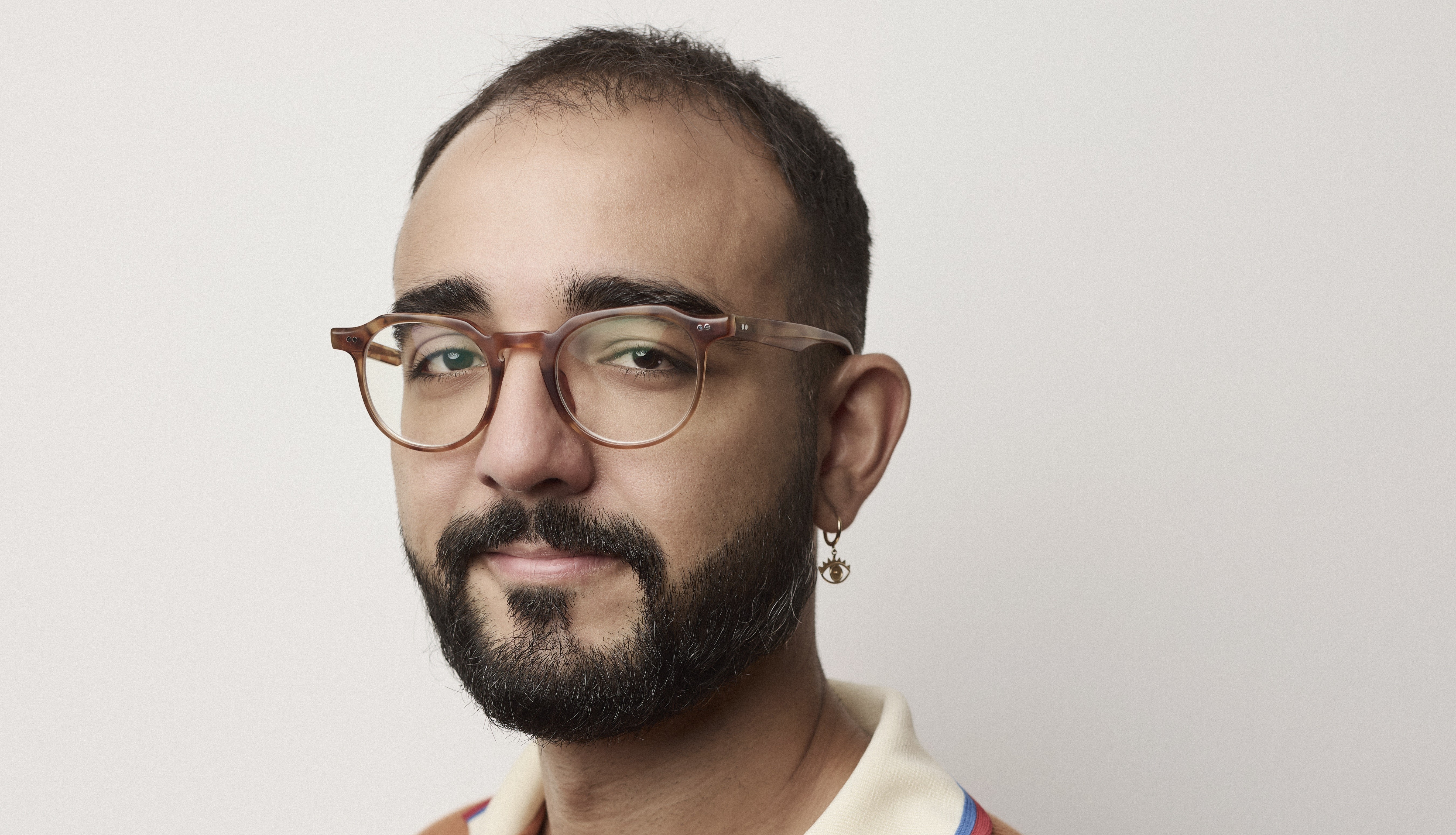 Raphael Montes: “O sexo e o desejo feminino ainda são assuntos tabus”