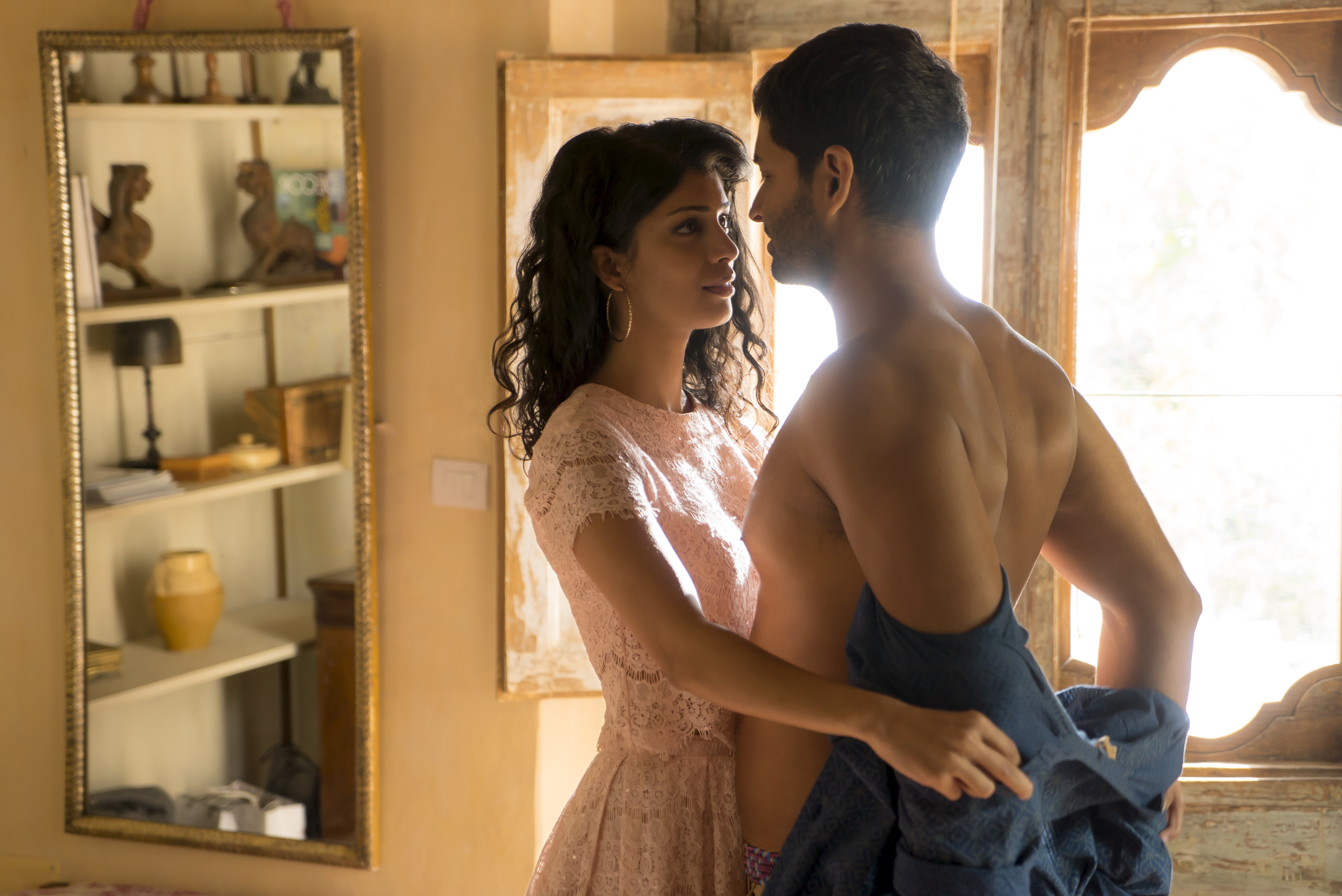 9 séries eróticas na Netflix com cenas de sexo e classificação +18 anos