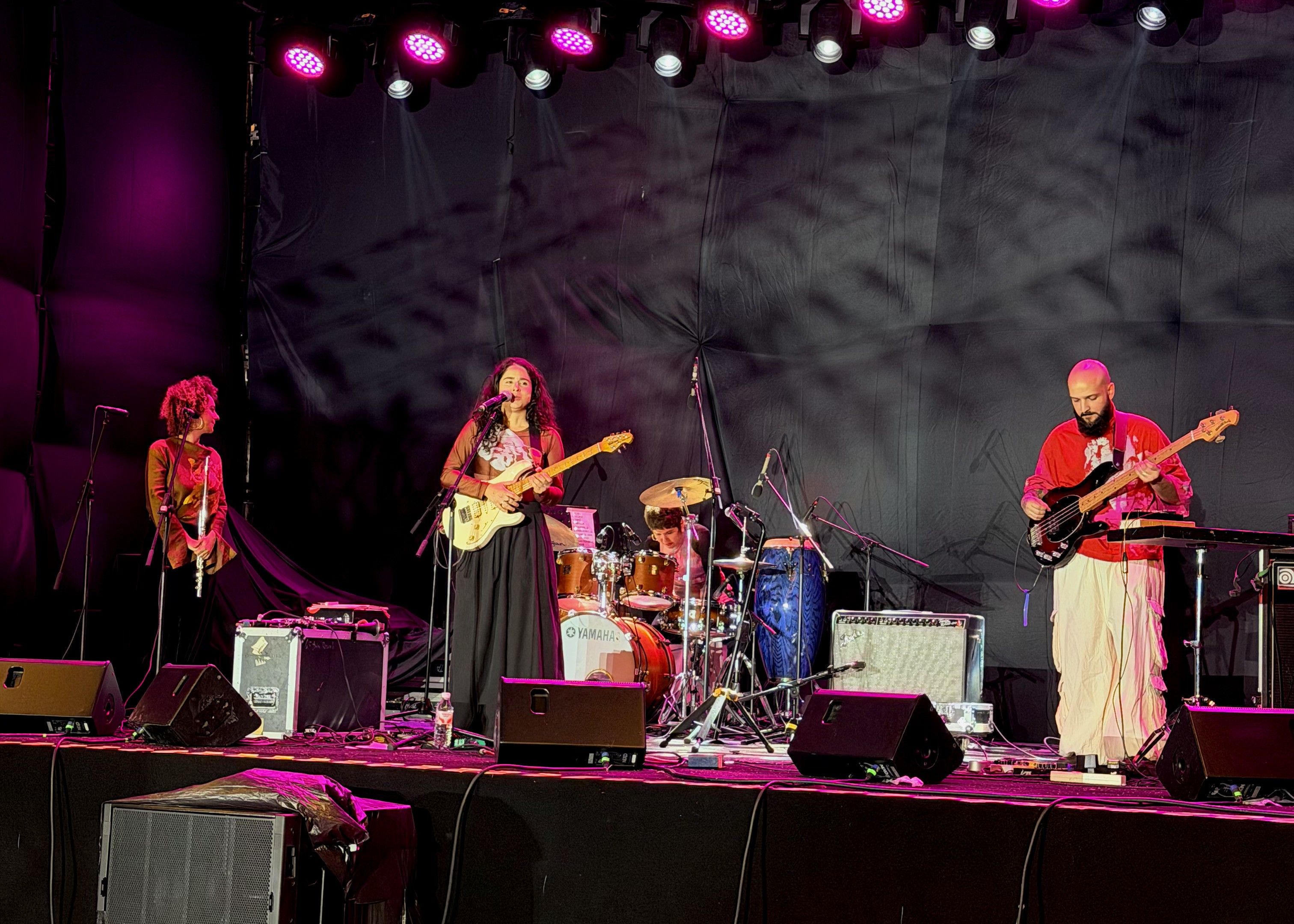 Clau Aniz: Fortaleza invadiu Xangai no JZ Festival