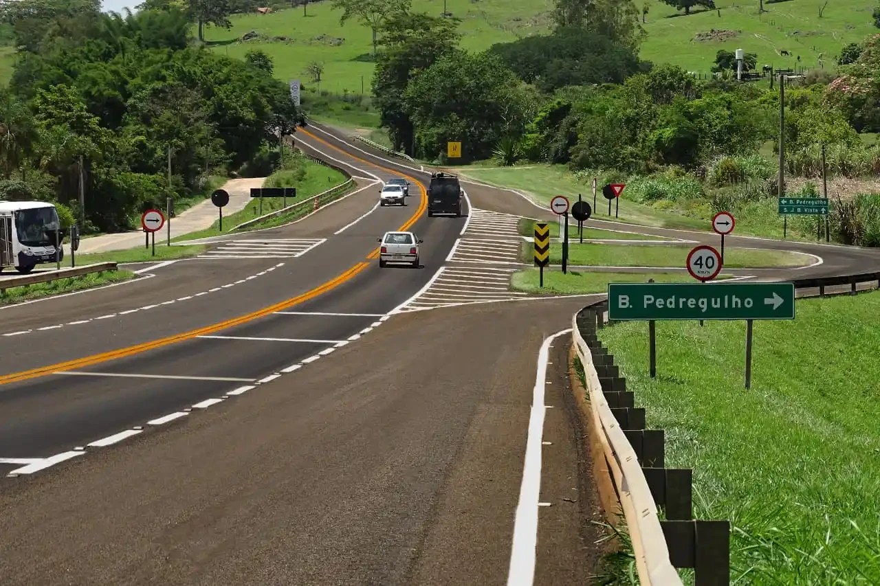 Rodovias de SP terão nova concessionária e desconto em pedágio