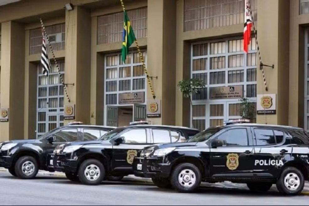Pedestre encontra homem morto com sinais de violência no extremo sul de SP